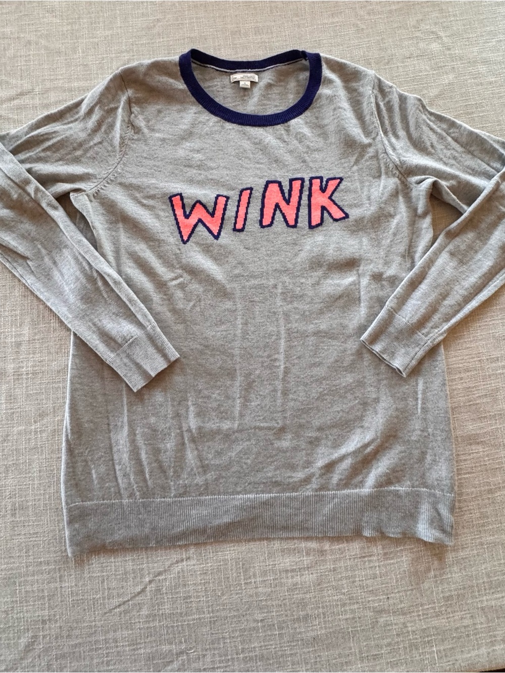 Gap Grey WINK Graphic Long Sleeve Knit Sweater Size M